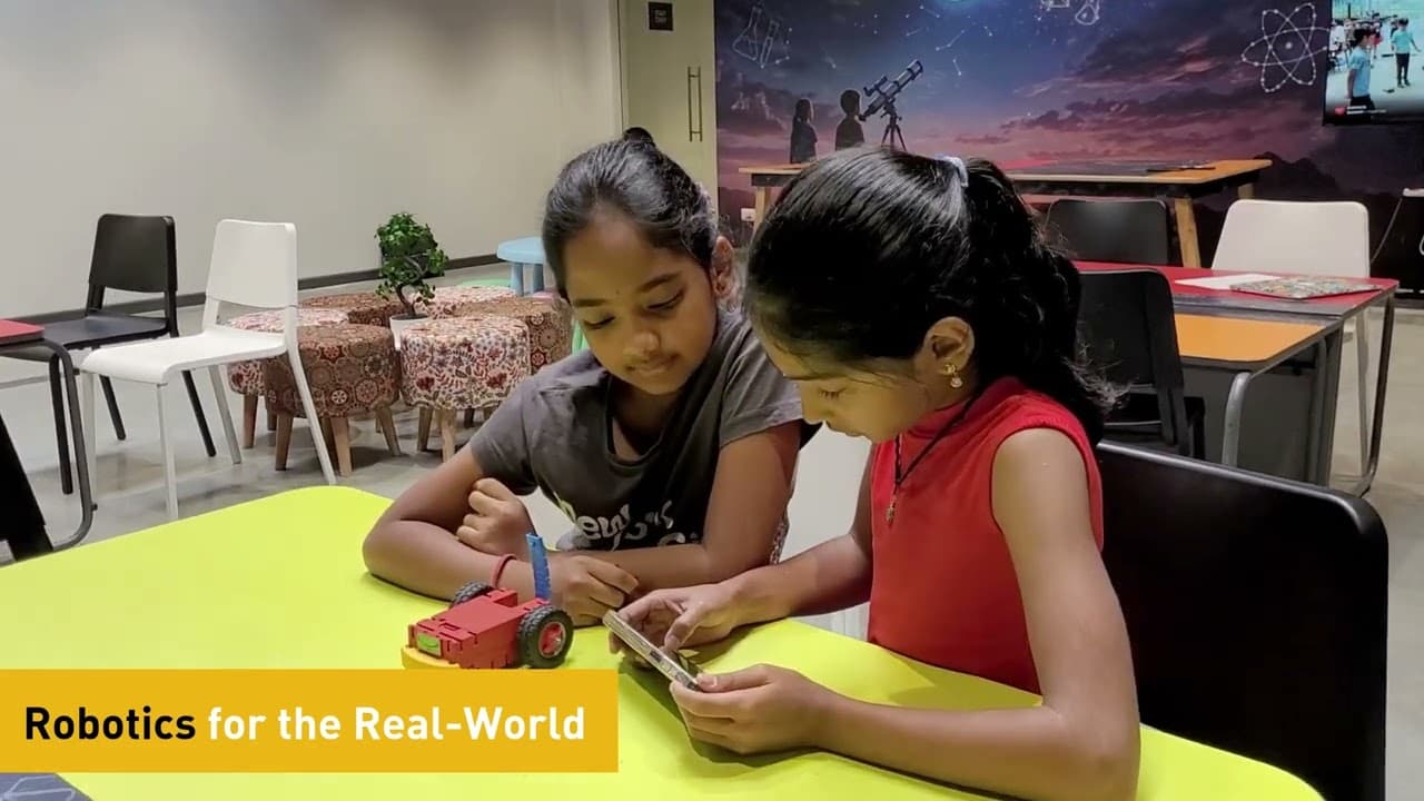  : AI + STEM Lab & Maker Space